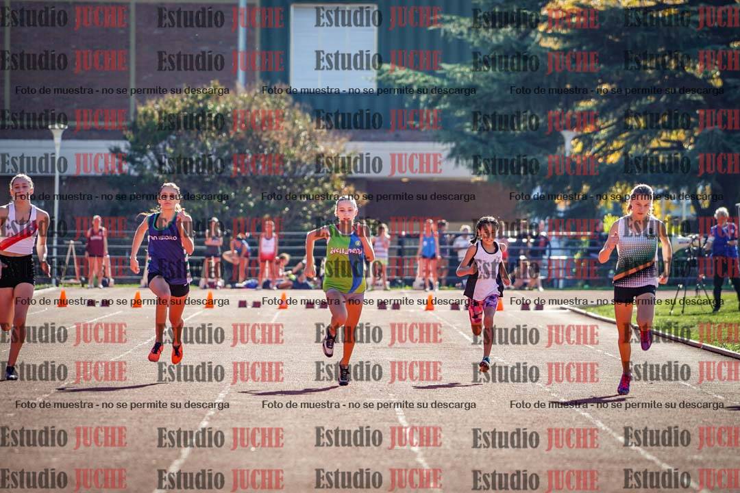 Fotos de los 80 m llanos de mujeres