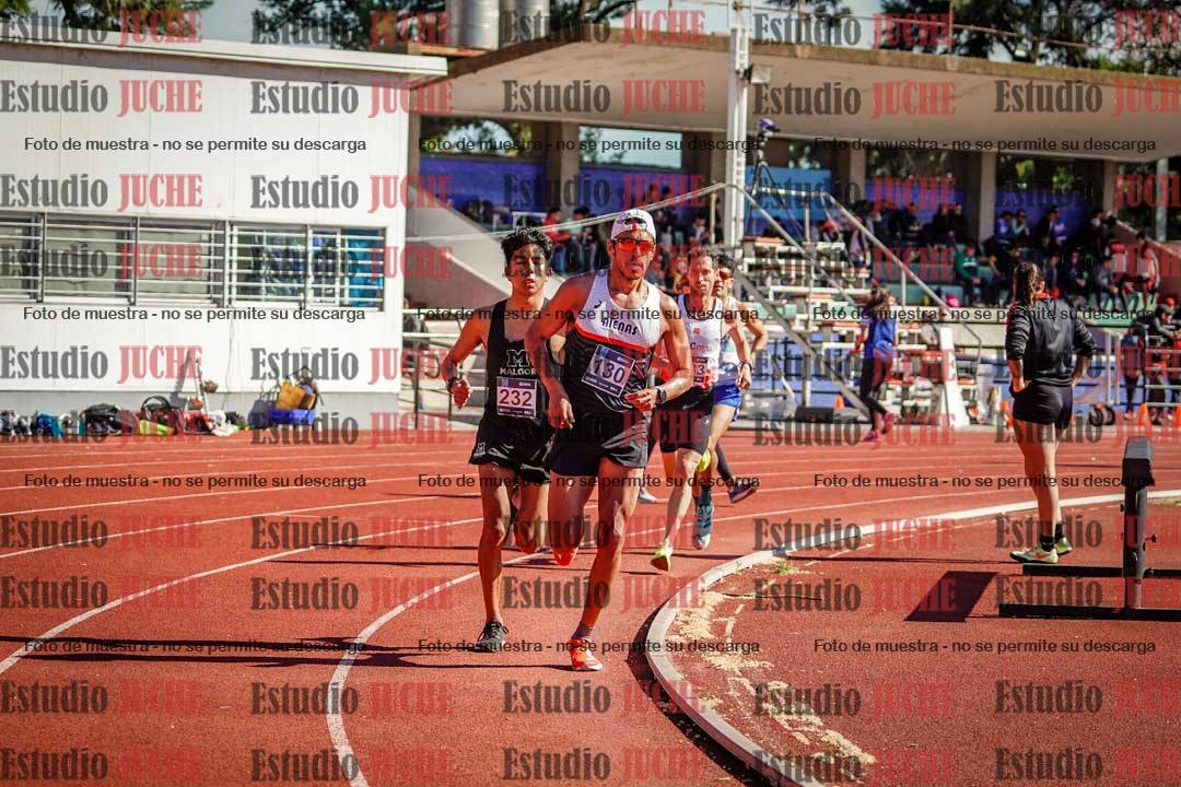 Fotos de los 10.000 m de varones - serie 1