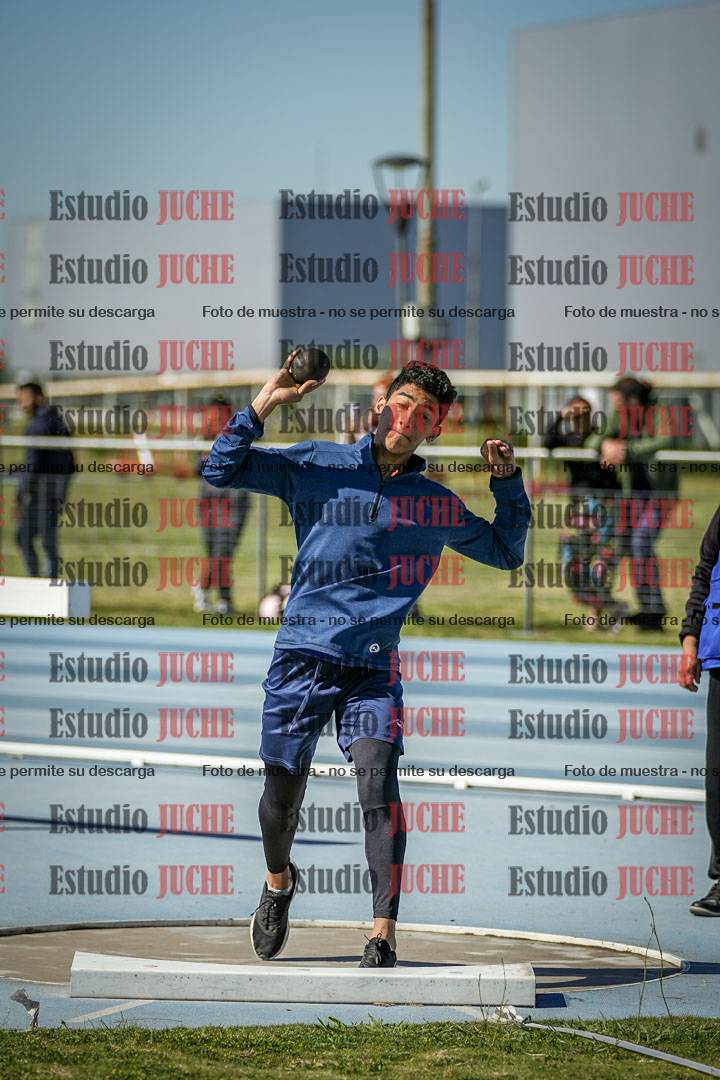 Fotos del lanzamiento de bala de varones