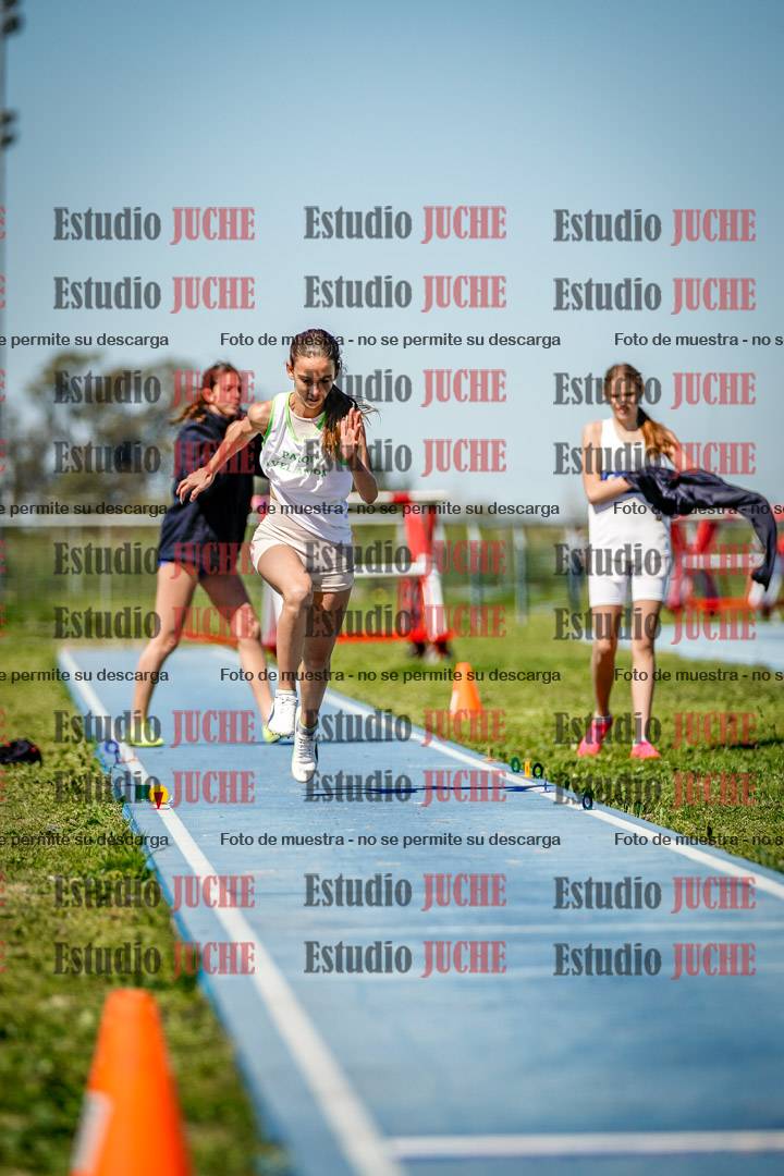 Fotos del salto en largo de mujeres - U15