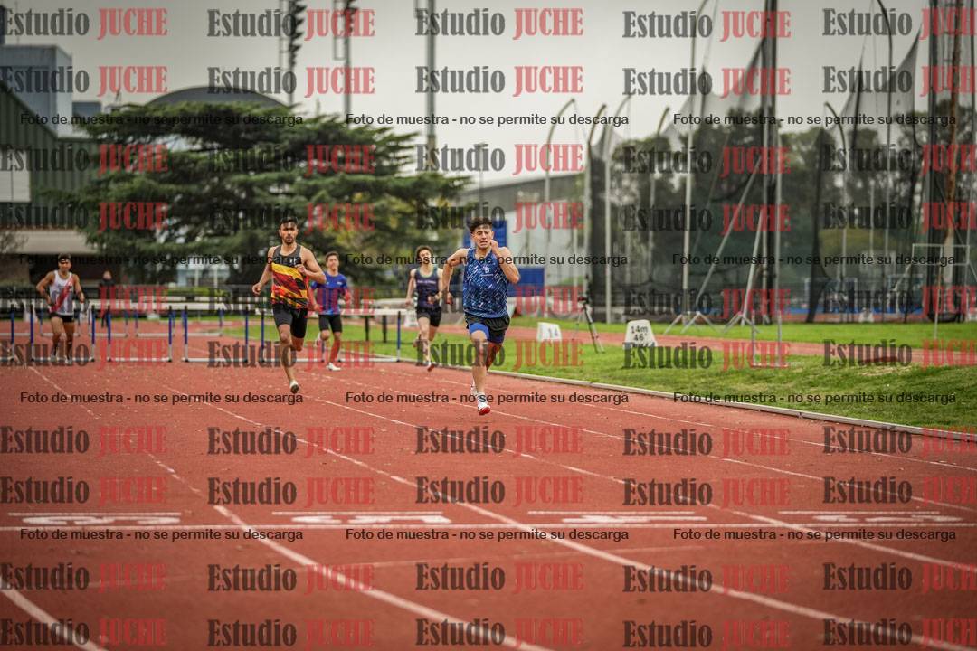 Fotos de los 400 m con vallas de varones