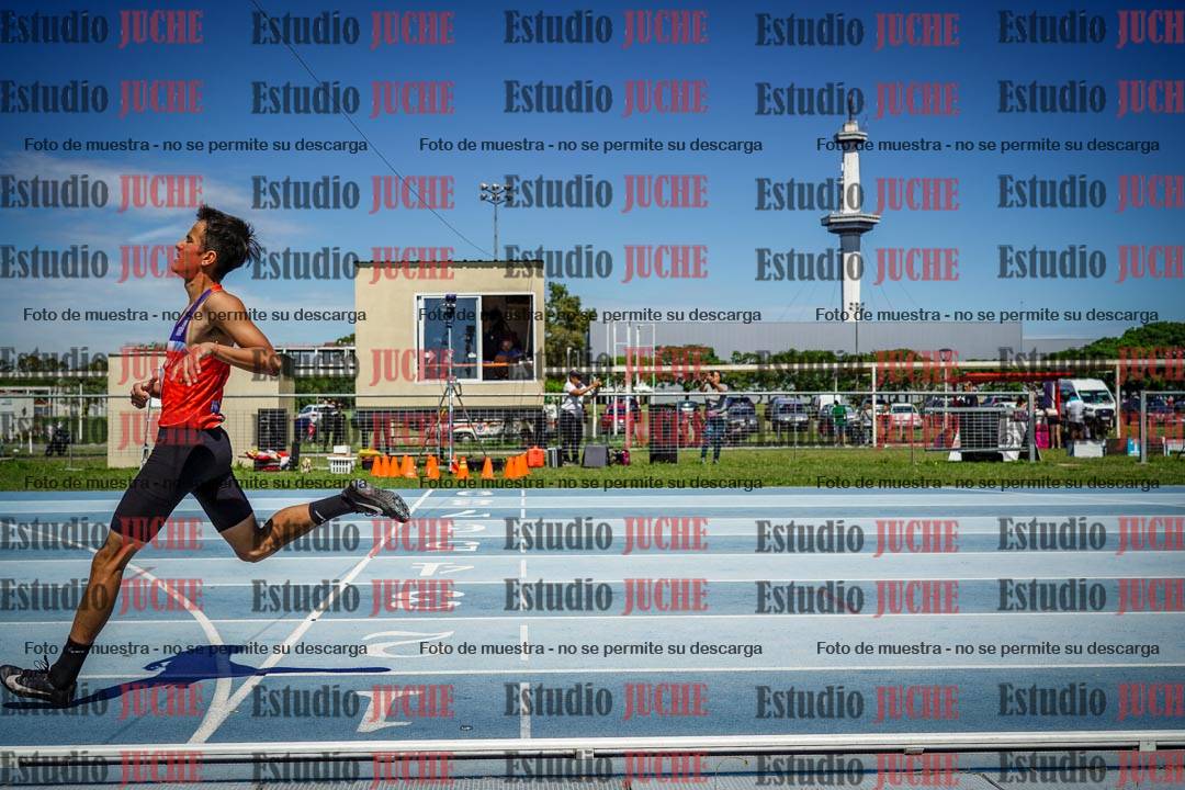Fotos de los 600 m llanos de varones