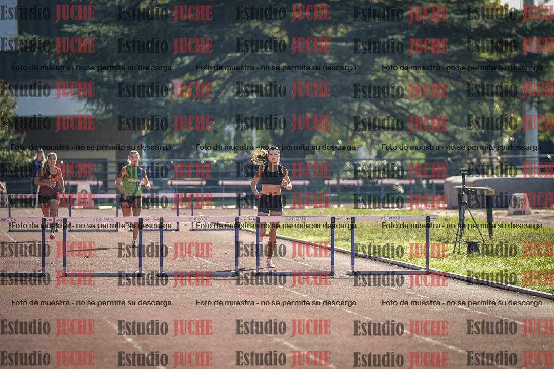 Fotos de los 400 m con vallas de mujeres