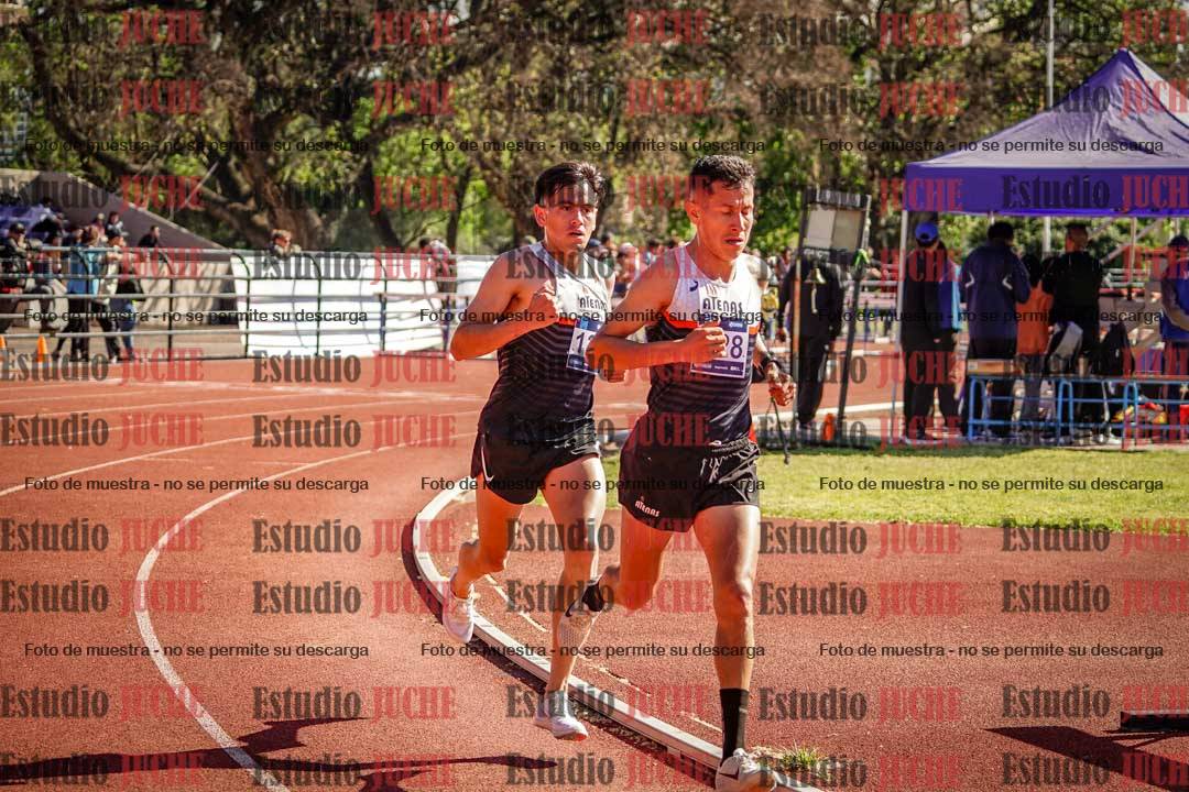 Fotos de los 10.000 m de varones - serie 1
