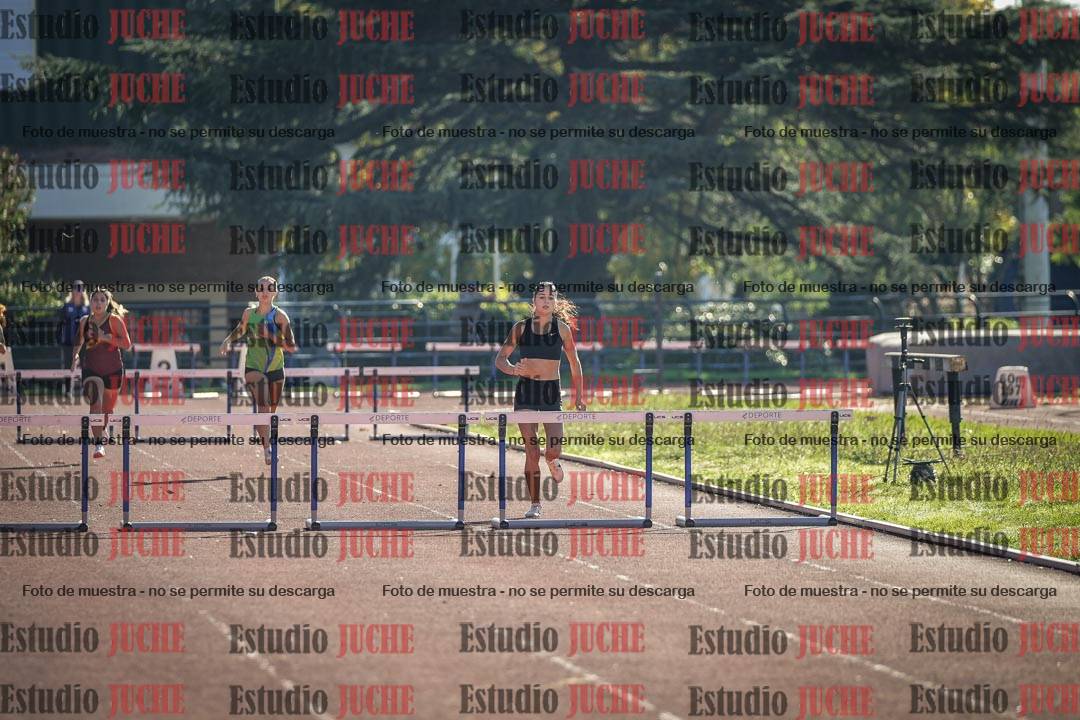 Fotos de los 400 m con vallas de mujeres