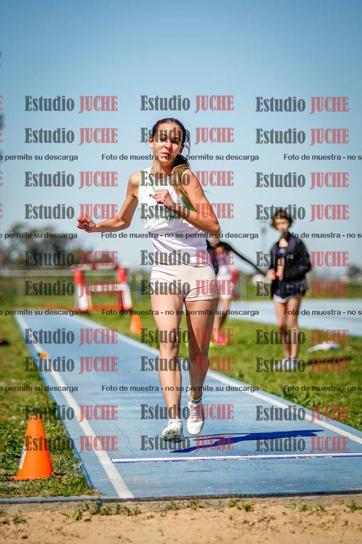 Fotos del salto en largo de mujeres - U15