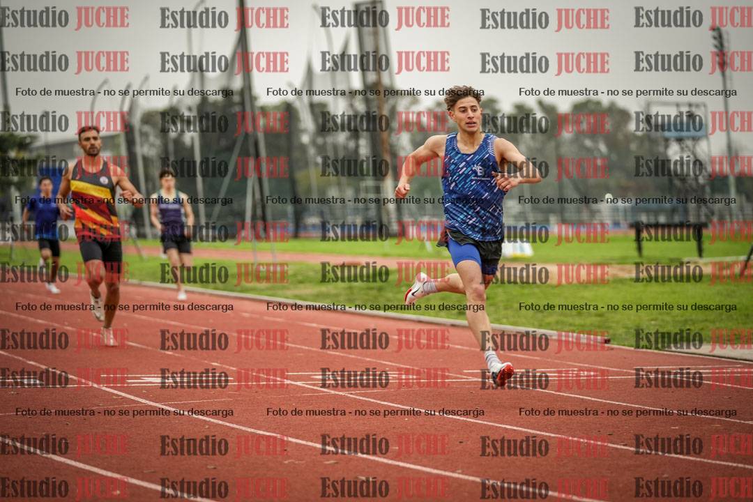 Fotos de los 400 m con vallas de varones