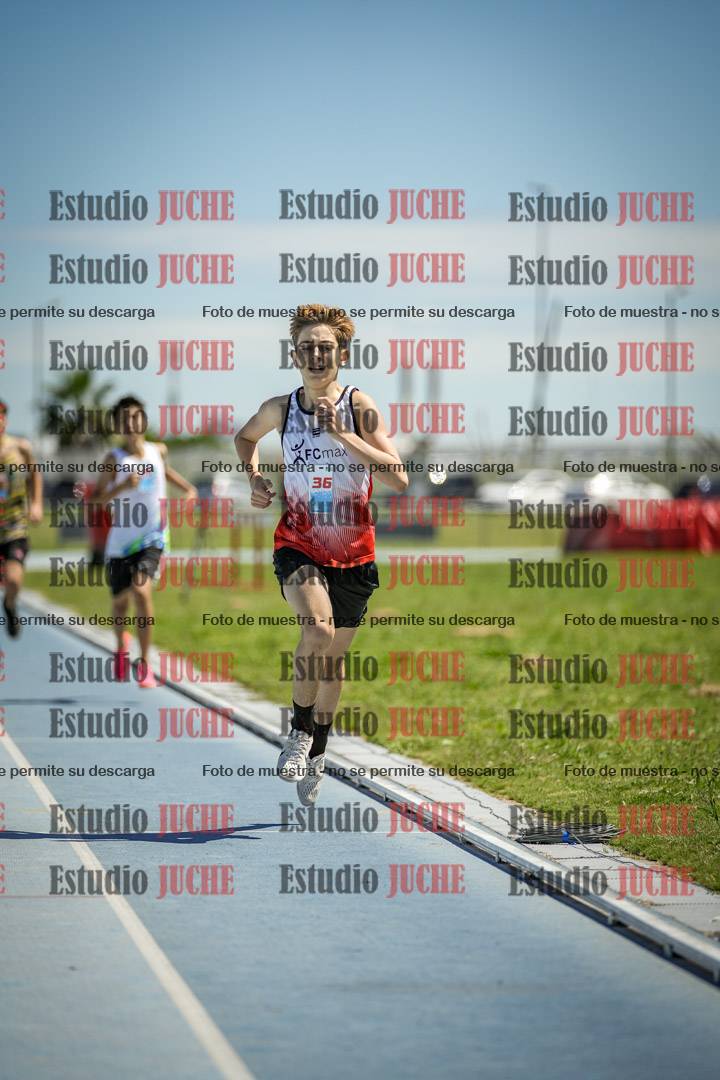 Fotos de los 600 m llanos de varones