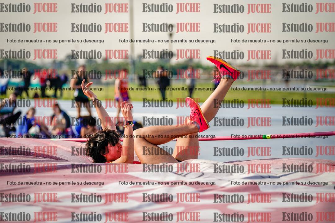 Fotos del salto en alto de mujeres - heptatlón 2