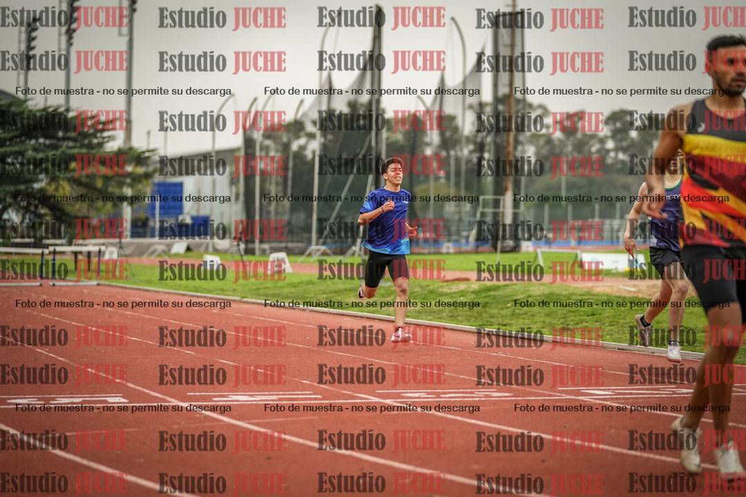 Fotos de los 400 m con vallas de varones