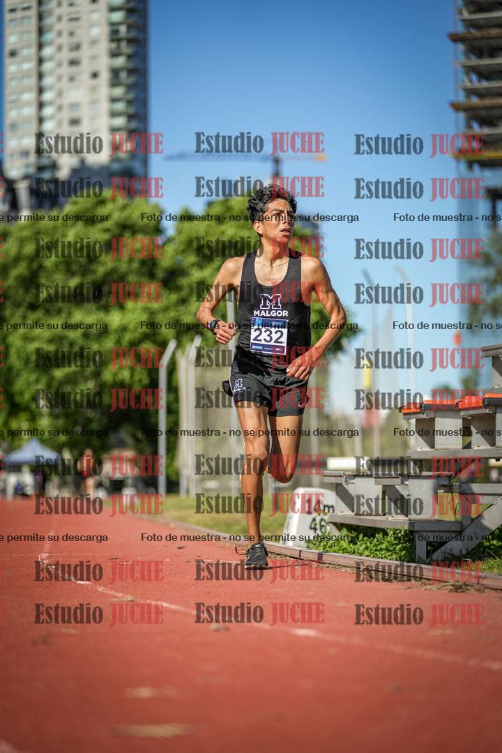 Fotos de los 10.000 m de varones - serie 1