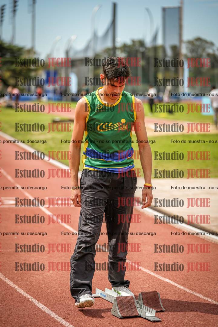 Fotos de los 400 m con vallas de varones