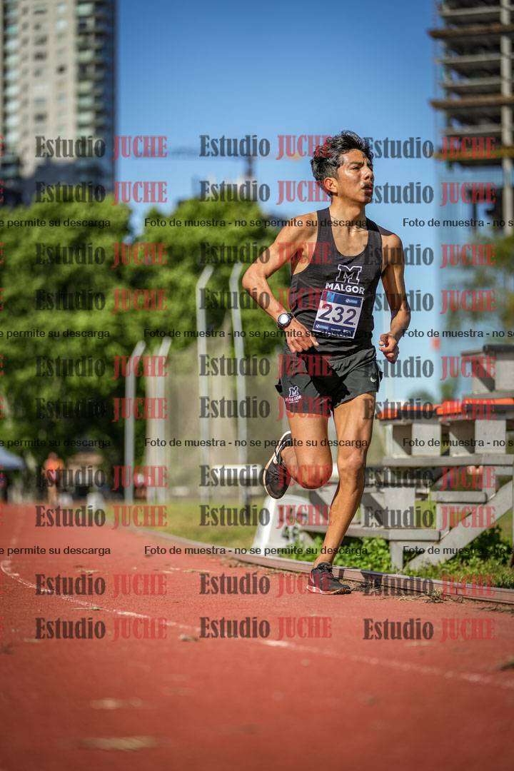 Fotos de los 10.000 m de varones - serie 1