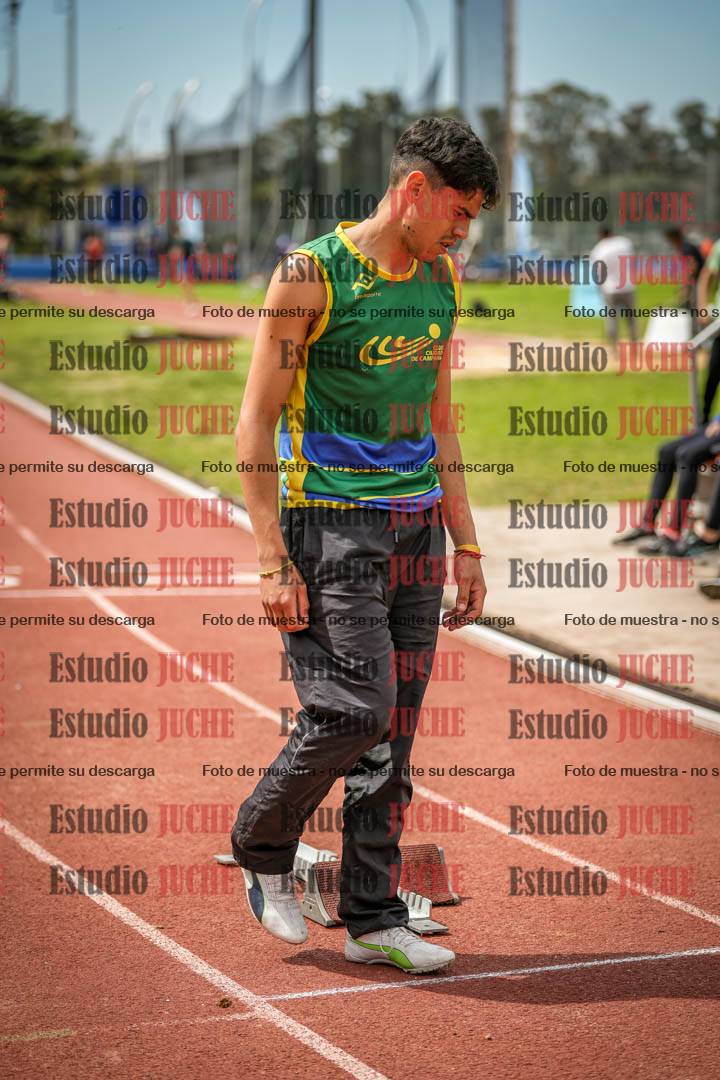 Fotos de los 400 m con vallas de varones