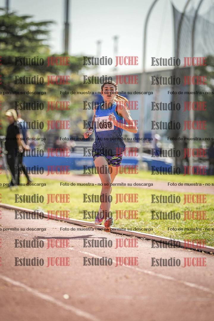 Fotos de los 1500 m con obstáculos de mujeres