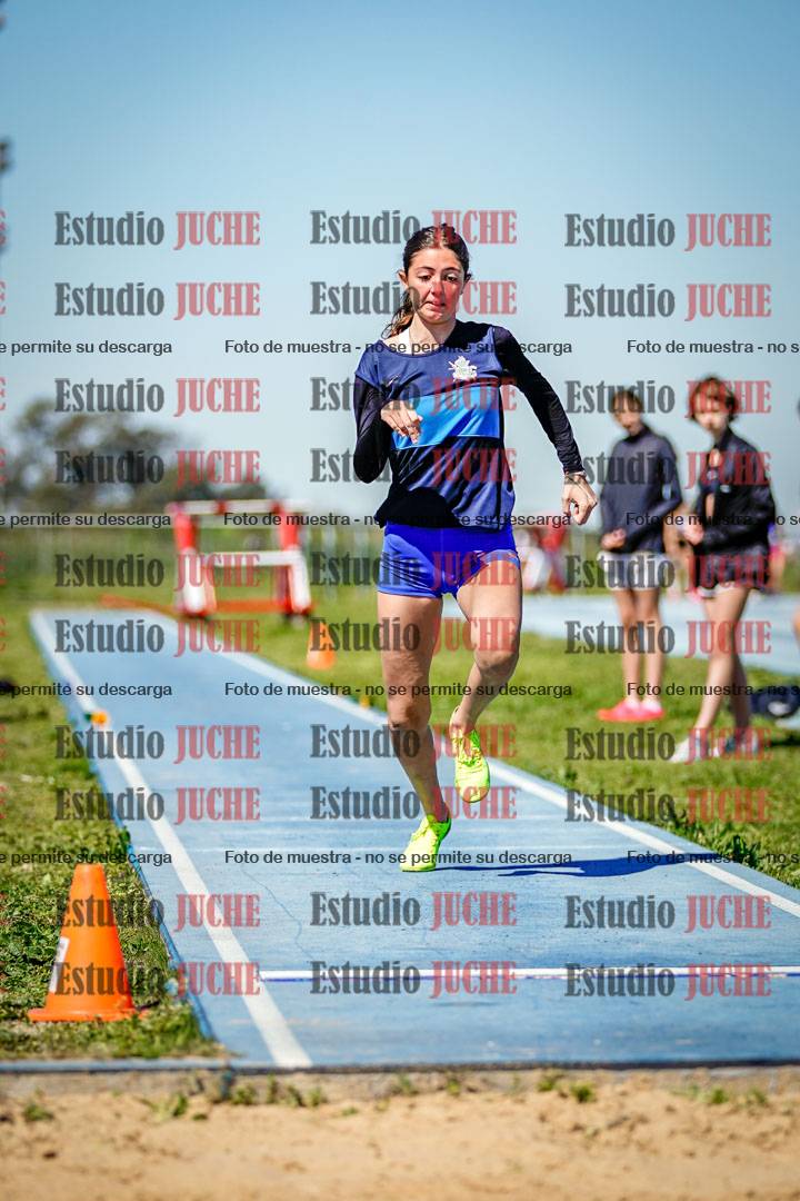 Fotos del salto en largo de mujeres - U15