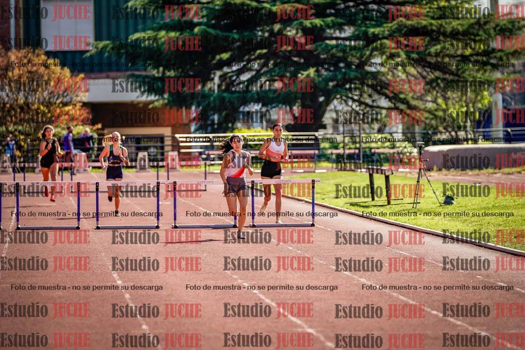 Fotos de los 400 m con vallas de mujeres