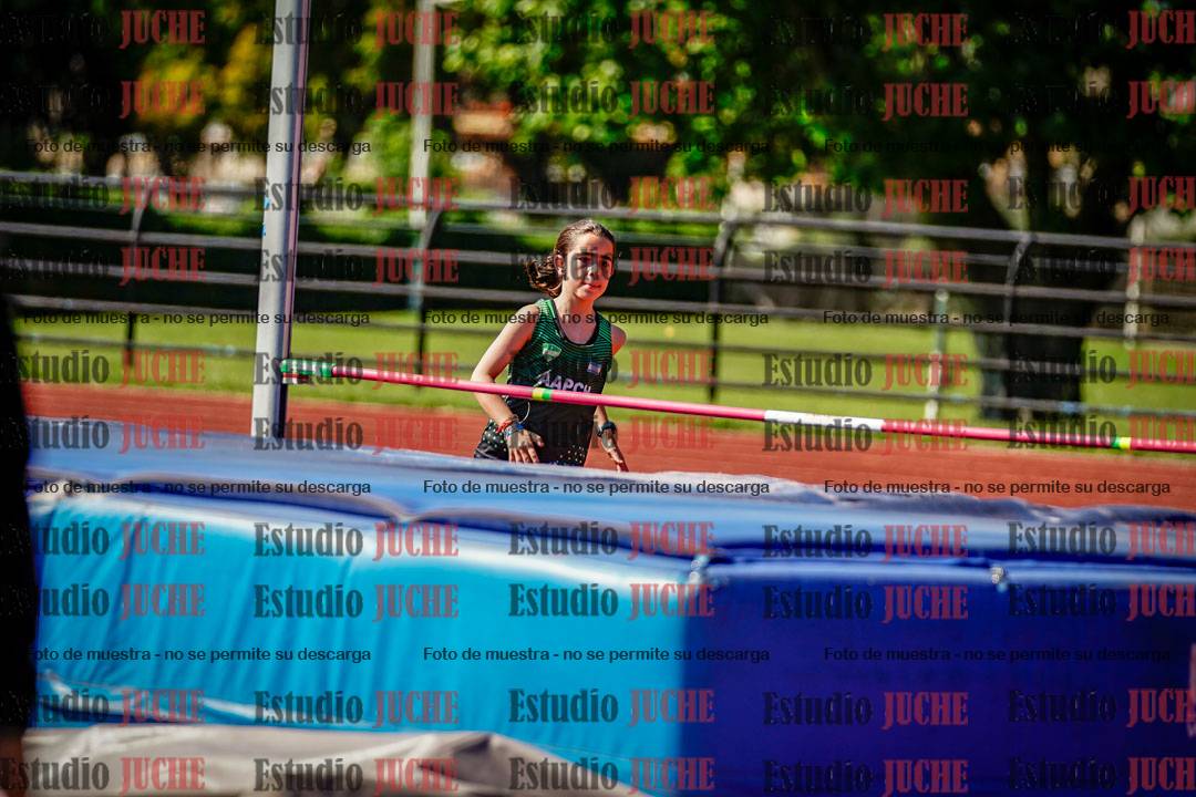 Fotos del salto en alto de mujeres