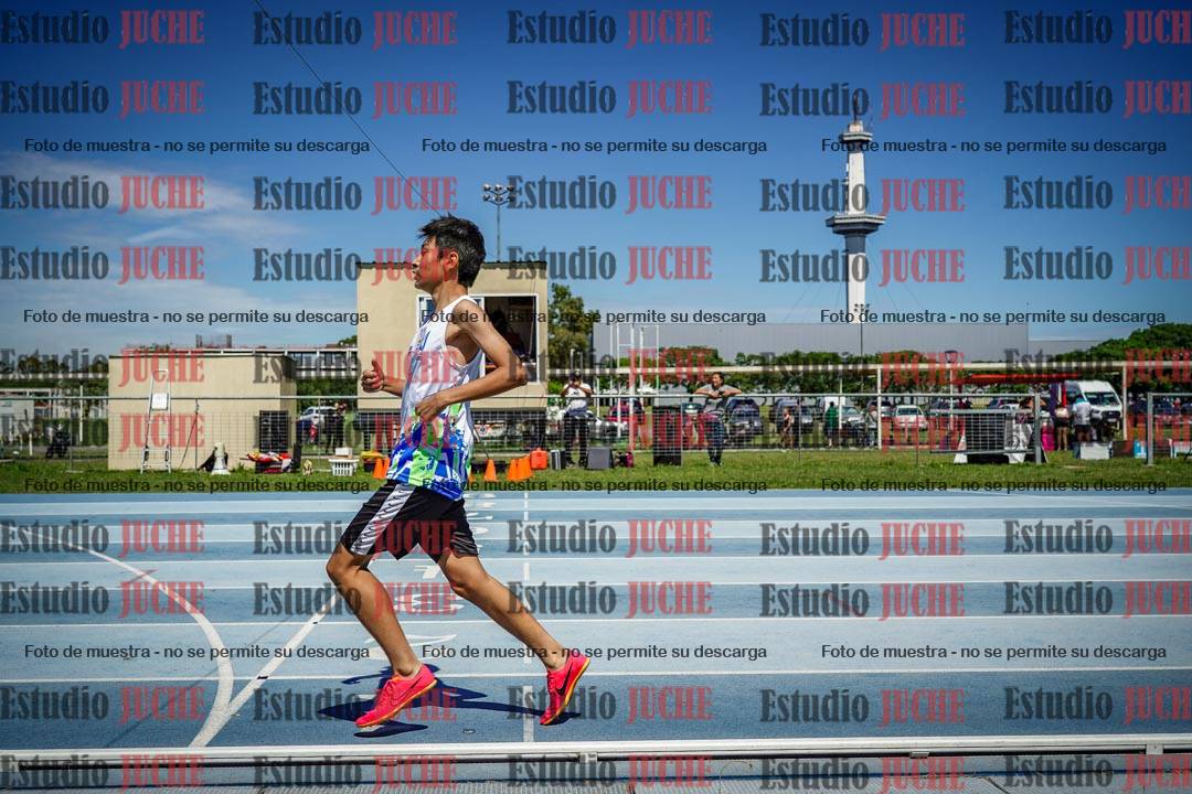 Fotos de los 600 m llanos de varones