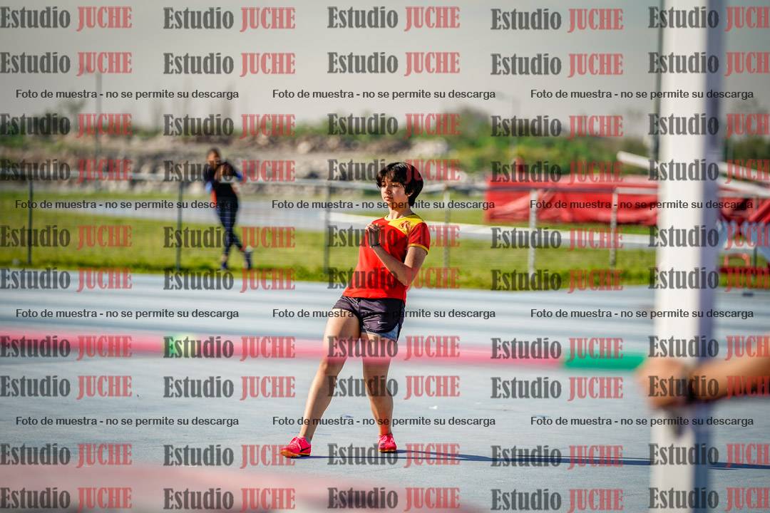 Fotos del salto en alto de mujeres - heptatlón 2