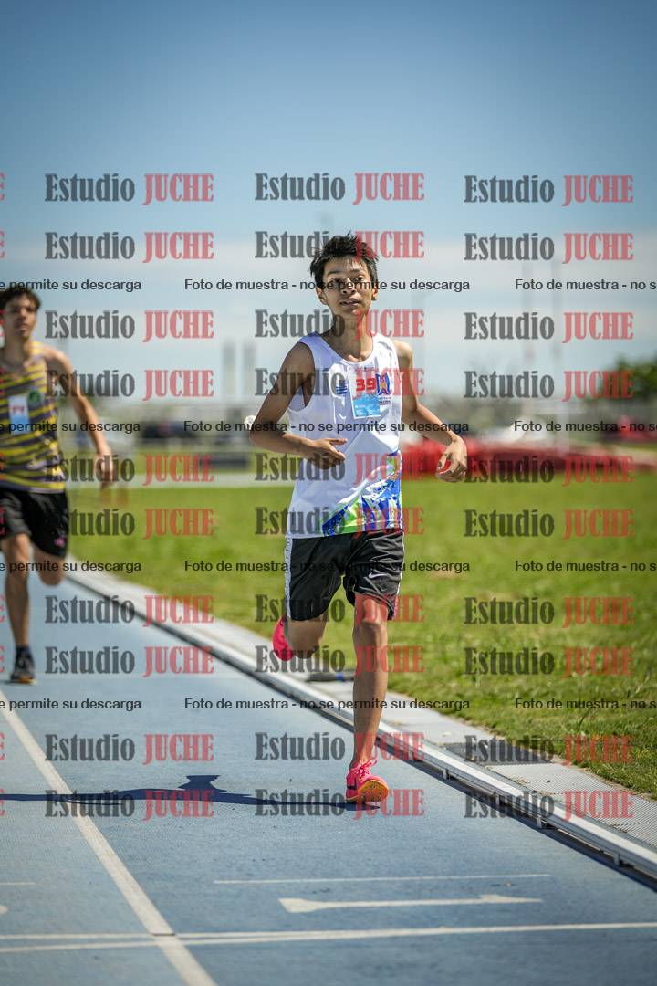 Fotos de los 600 m llanos de varones