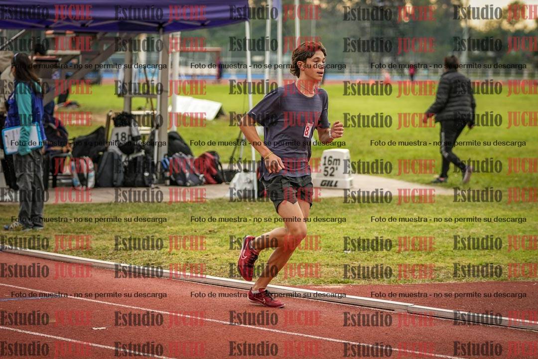 Fotos de los 3000 m con obstáculos de varones