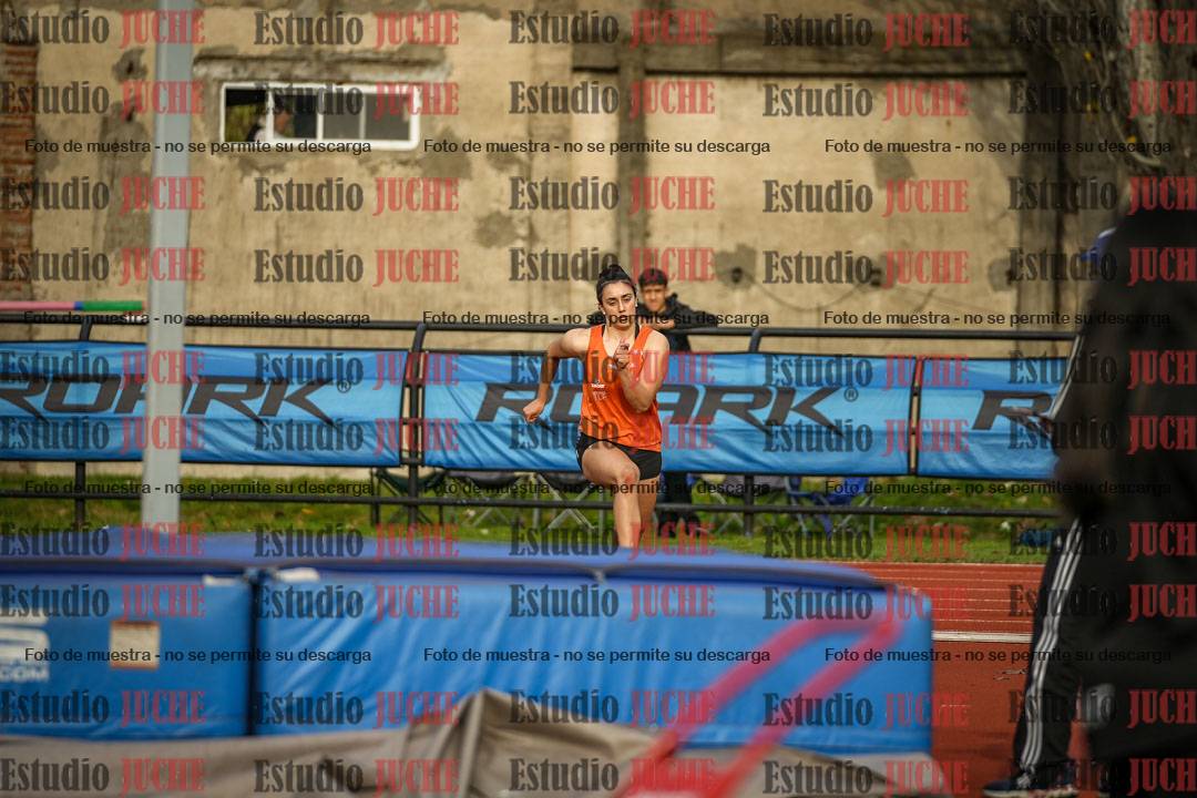 Fotos del salto en alto de mujeres - heptatlón 2