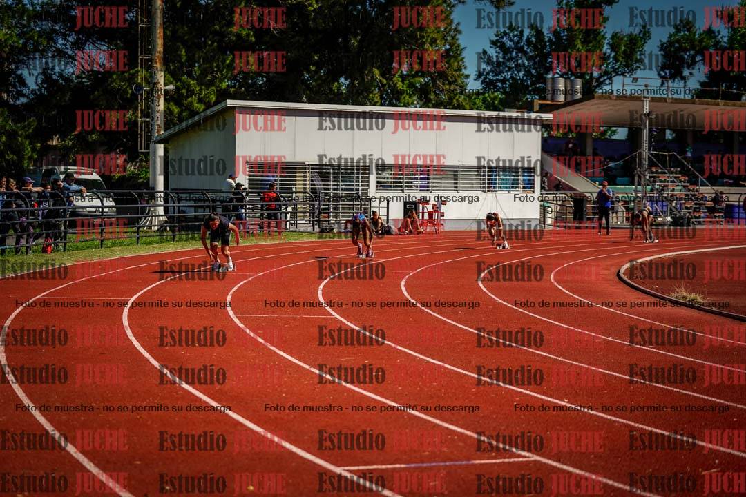 Fotos de los 400 m con vallas de mujeres