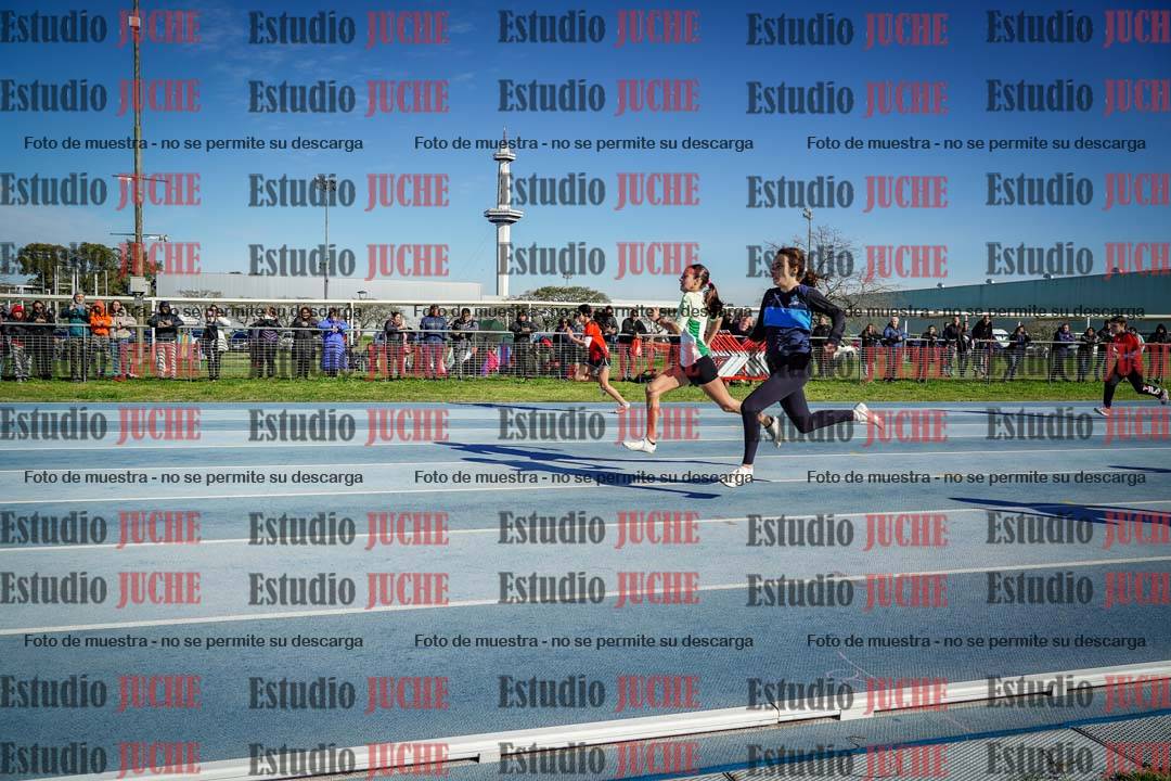 Fotos de los 80 m llanos de mujeres - U14