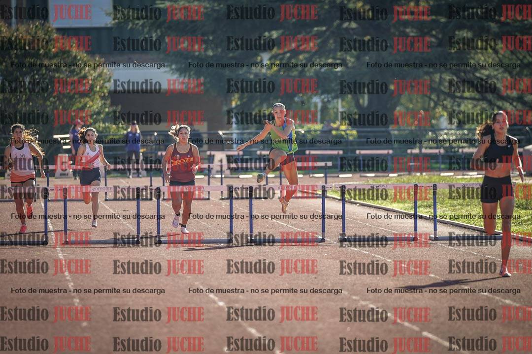 Fotos de los 400 m con vallas de mujeres