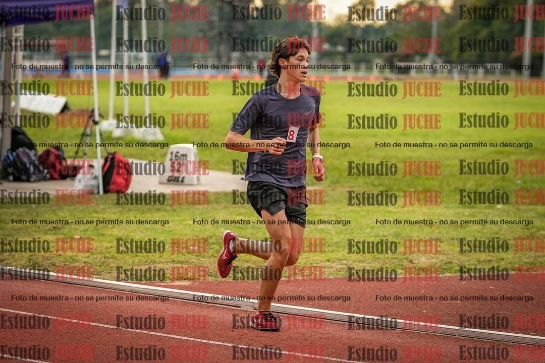 Fotos de los 3000 m con obstáculos de varones