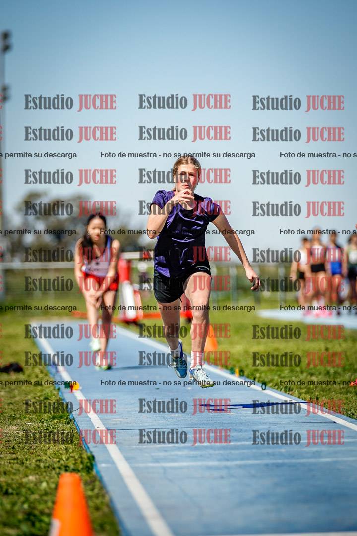Fotos del salto en largo de mujeres - U15