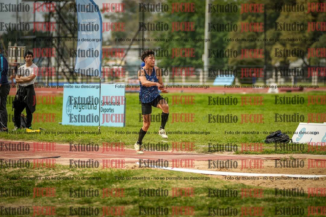 Fotos del salto triple de varones