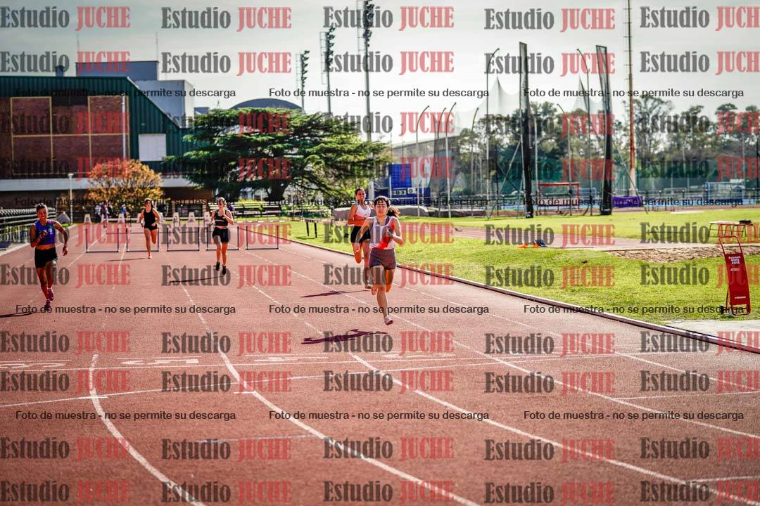 Fotos de los 400 m con vallas de mujeres