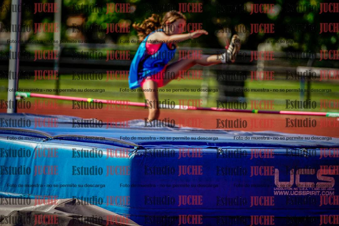 Fotos del salto en alto de mujeres