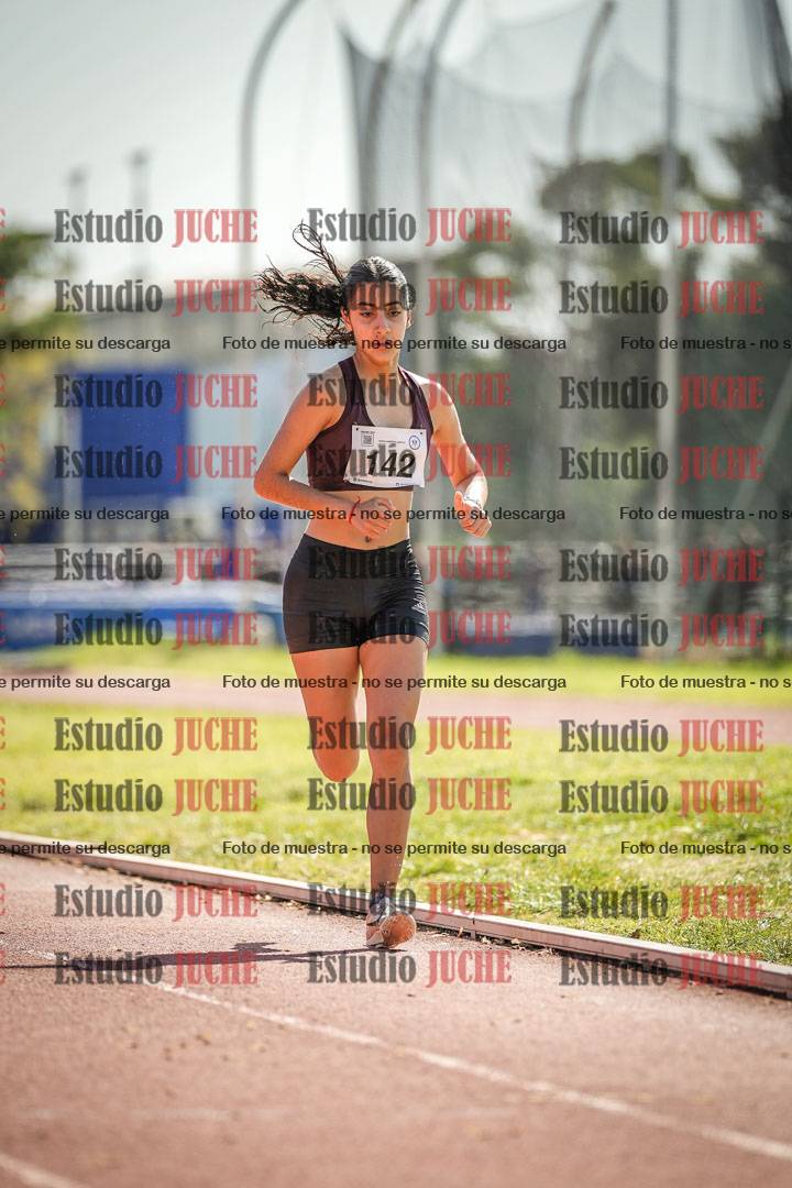 Fotos de los 1500 m con obstáculos de mujeres