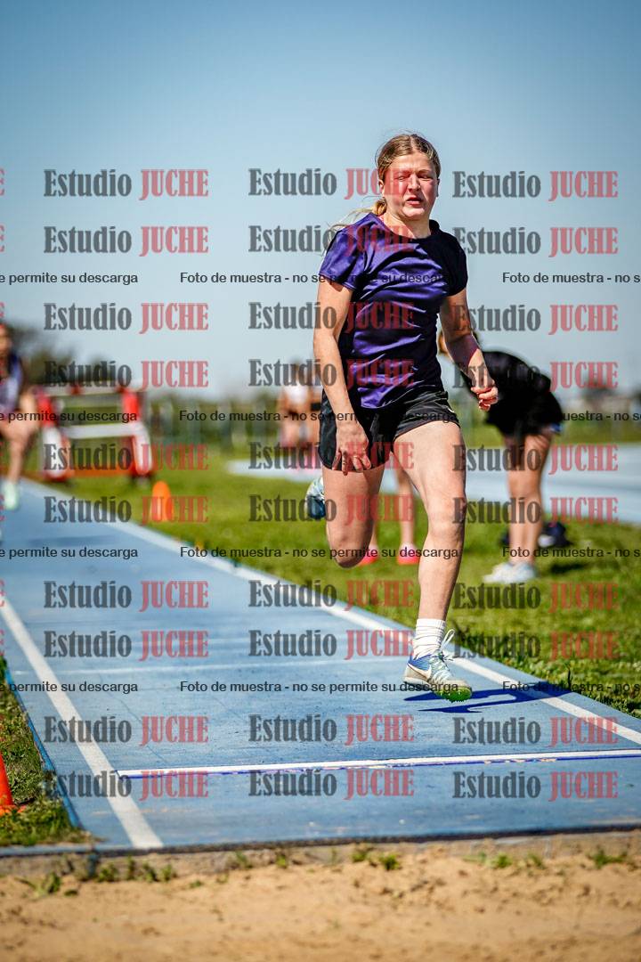 Fotos del salto en largo de mujeres - U15