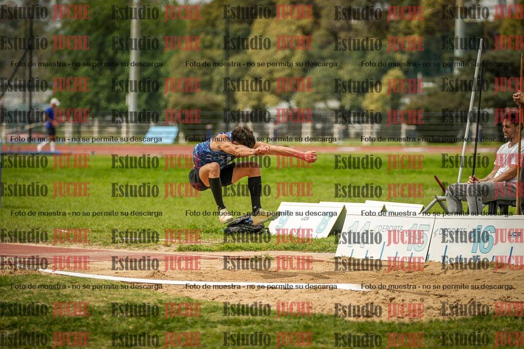 Fotos del salto triple de varones