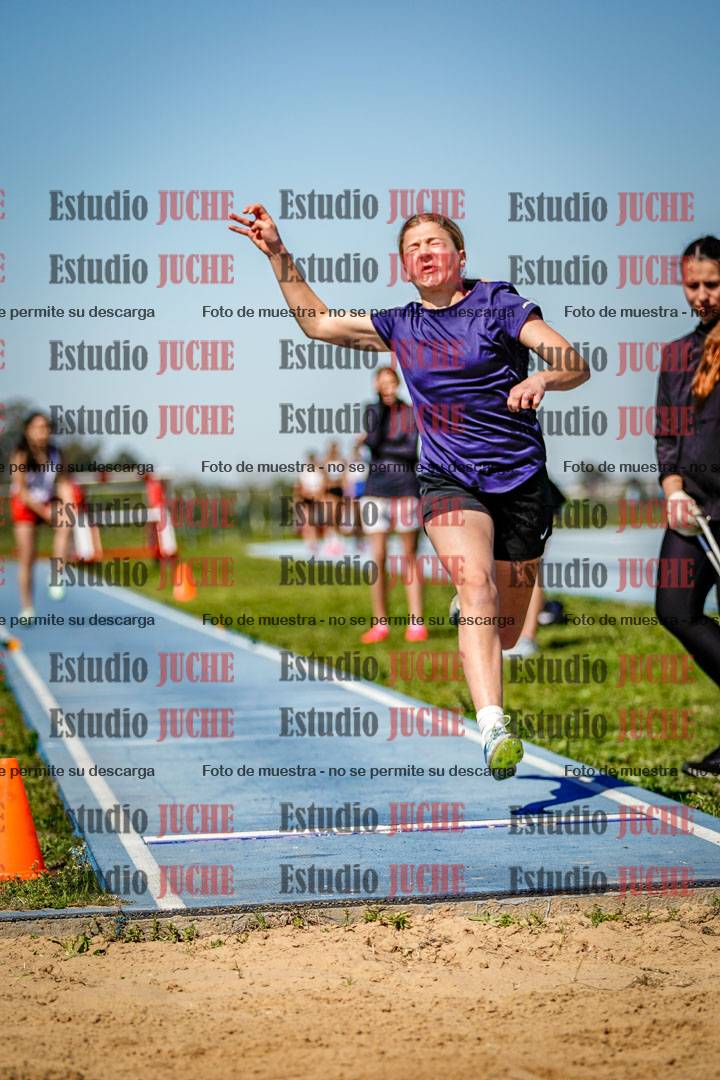 Fotos del salto en largo de mujeres - U15