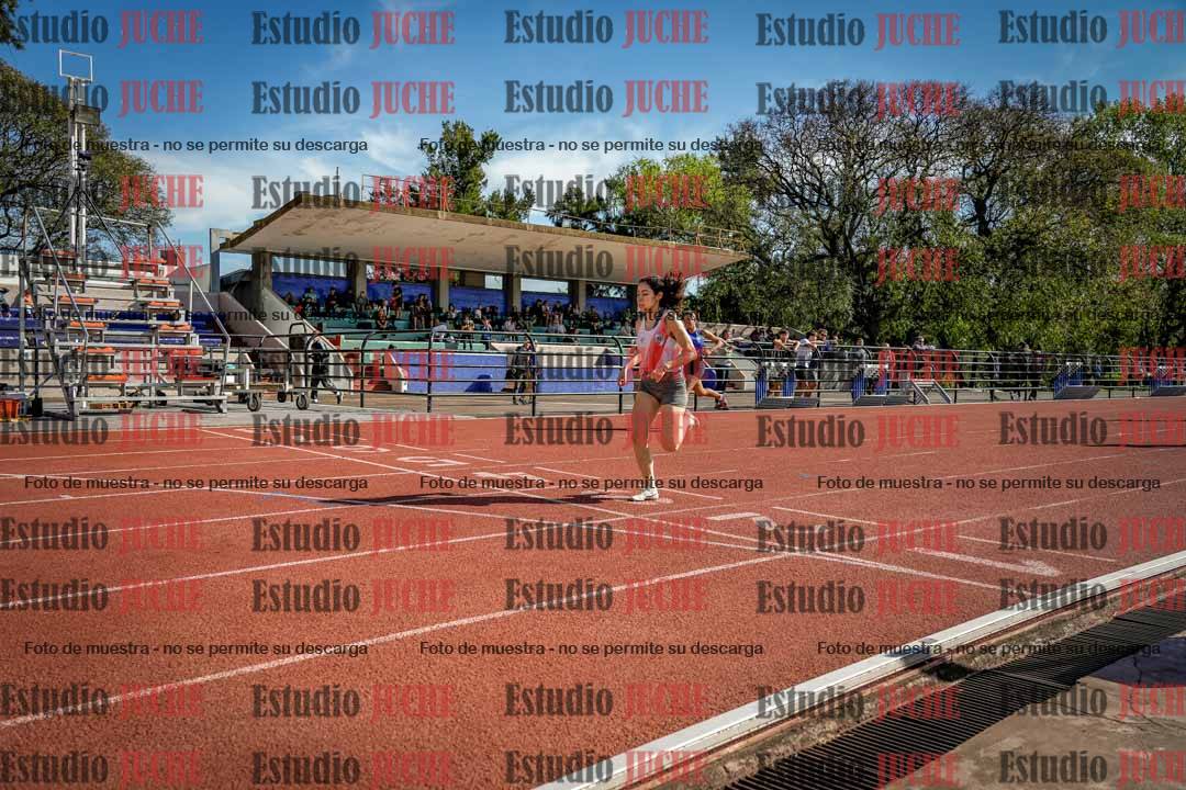 Fotos de los 400 m con vallas de mujeres