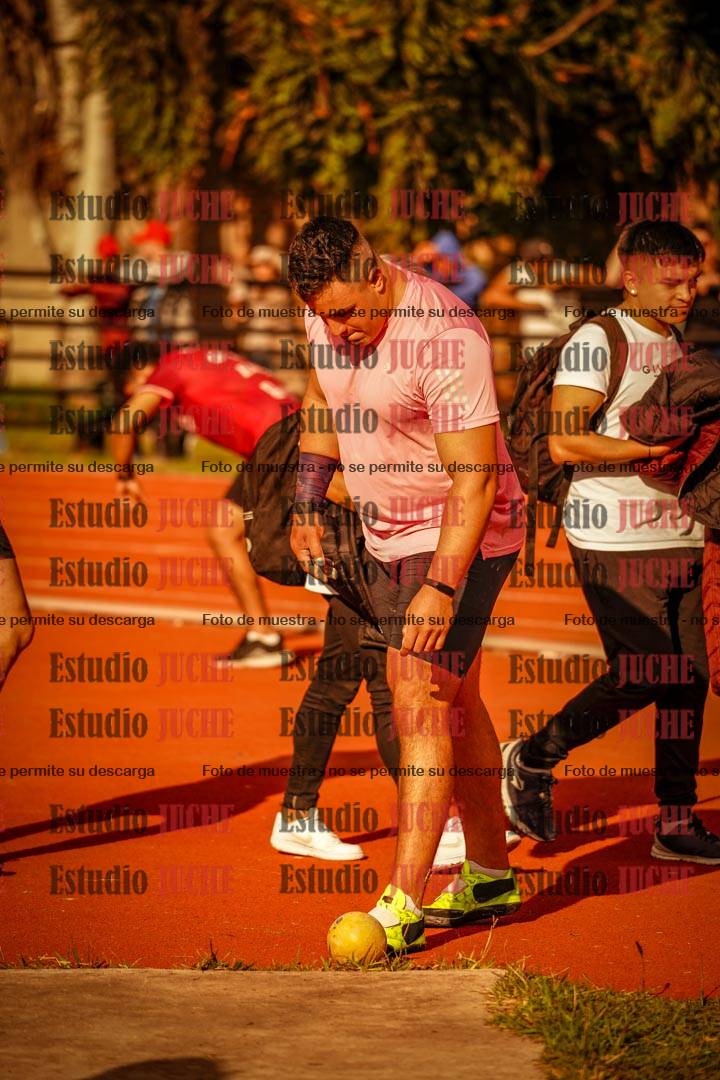 Fotos del lanzamiento de bala de varones