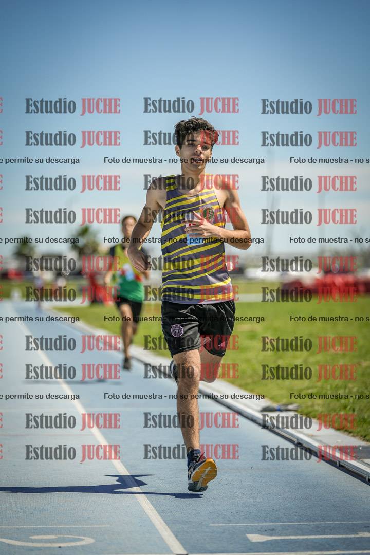 Fotos de los 600 m llanos de varones