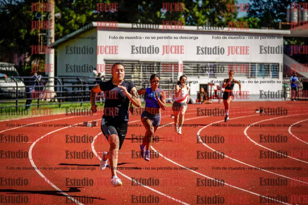 Fotos de los 400 m con vallas de mujeres
