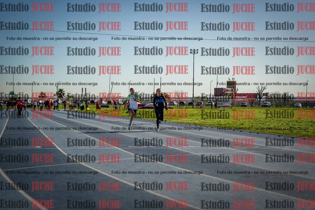 Fotos de los 80 m llanos de mujeres - U14