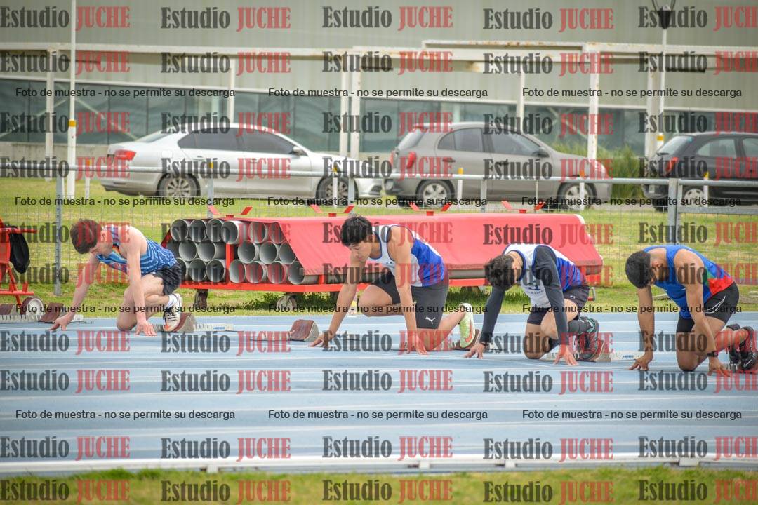 Fotos de los 100 m llanos de varones