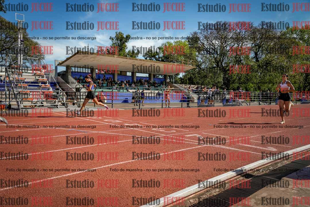 Fotos de los 400 m con vallas de mujeres