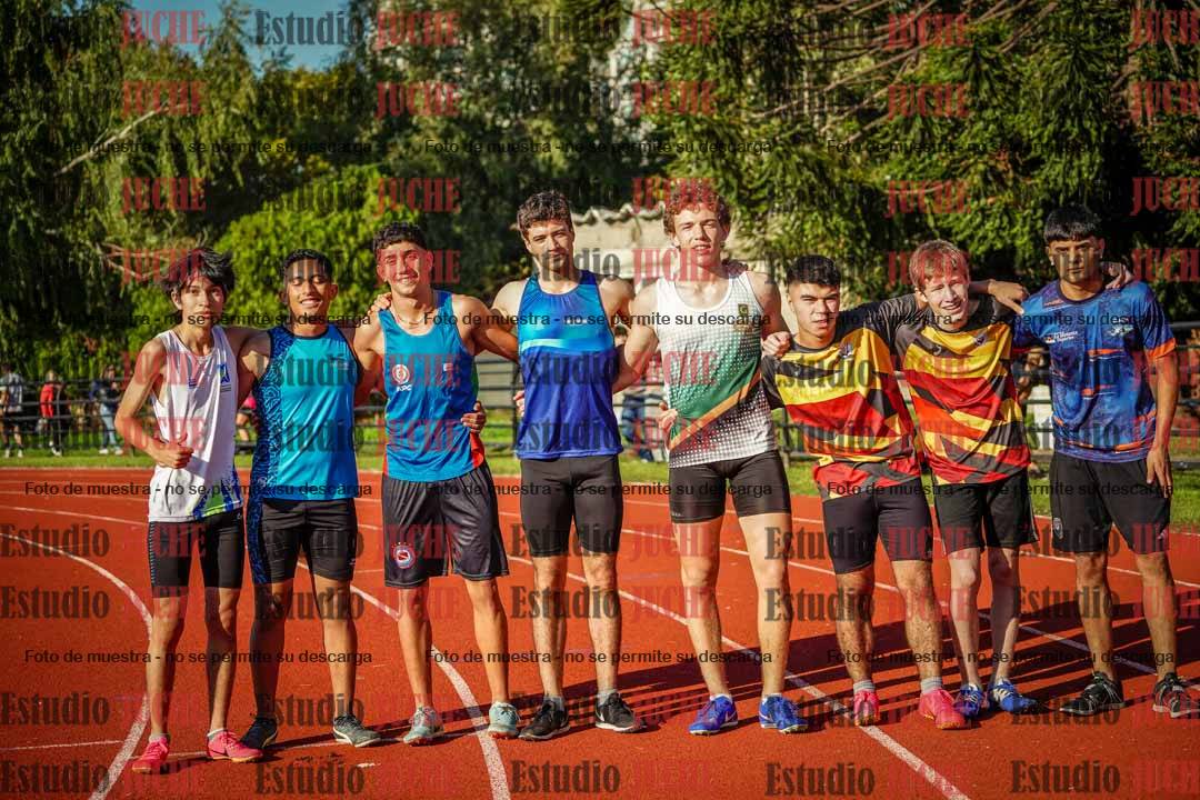 Fotos de algunos podios y extras