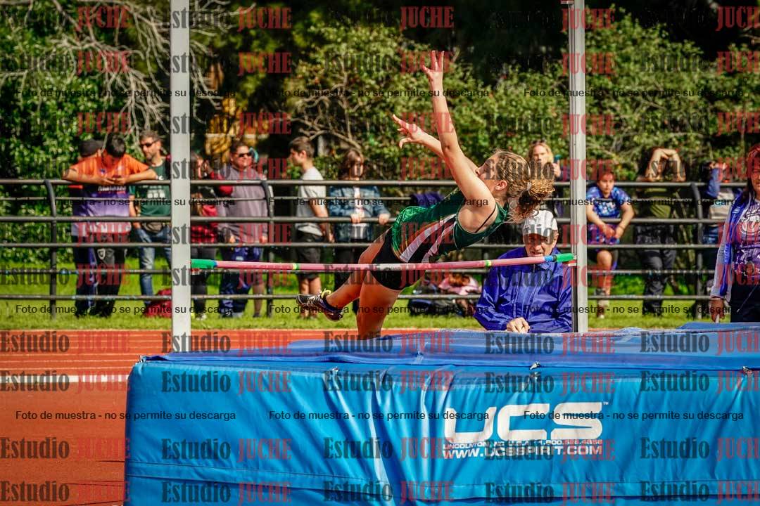 Fotos del salto en alto de mujeres - hexatlón 2