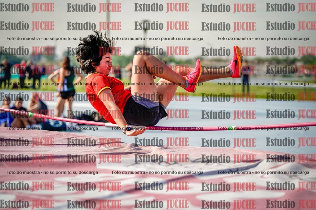 Fotos del salto en alto de mujeres - heptatlón 2