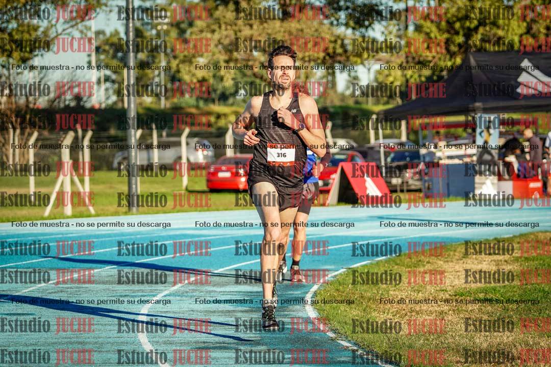 Fotos de la milla de varones